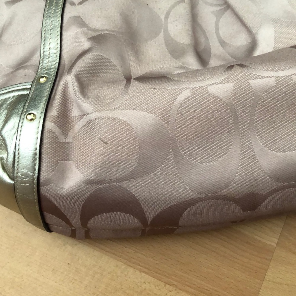 Coach Purse - Picture 3 of 4